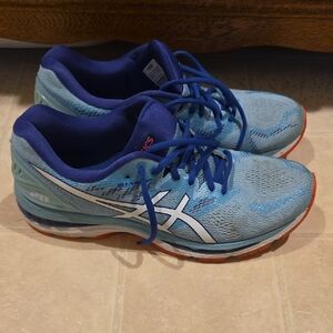 Women's ASICS Gel Nimbus 20 Sneakers